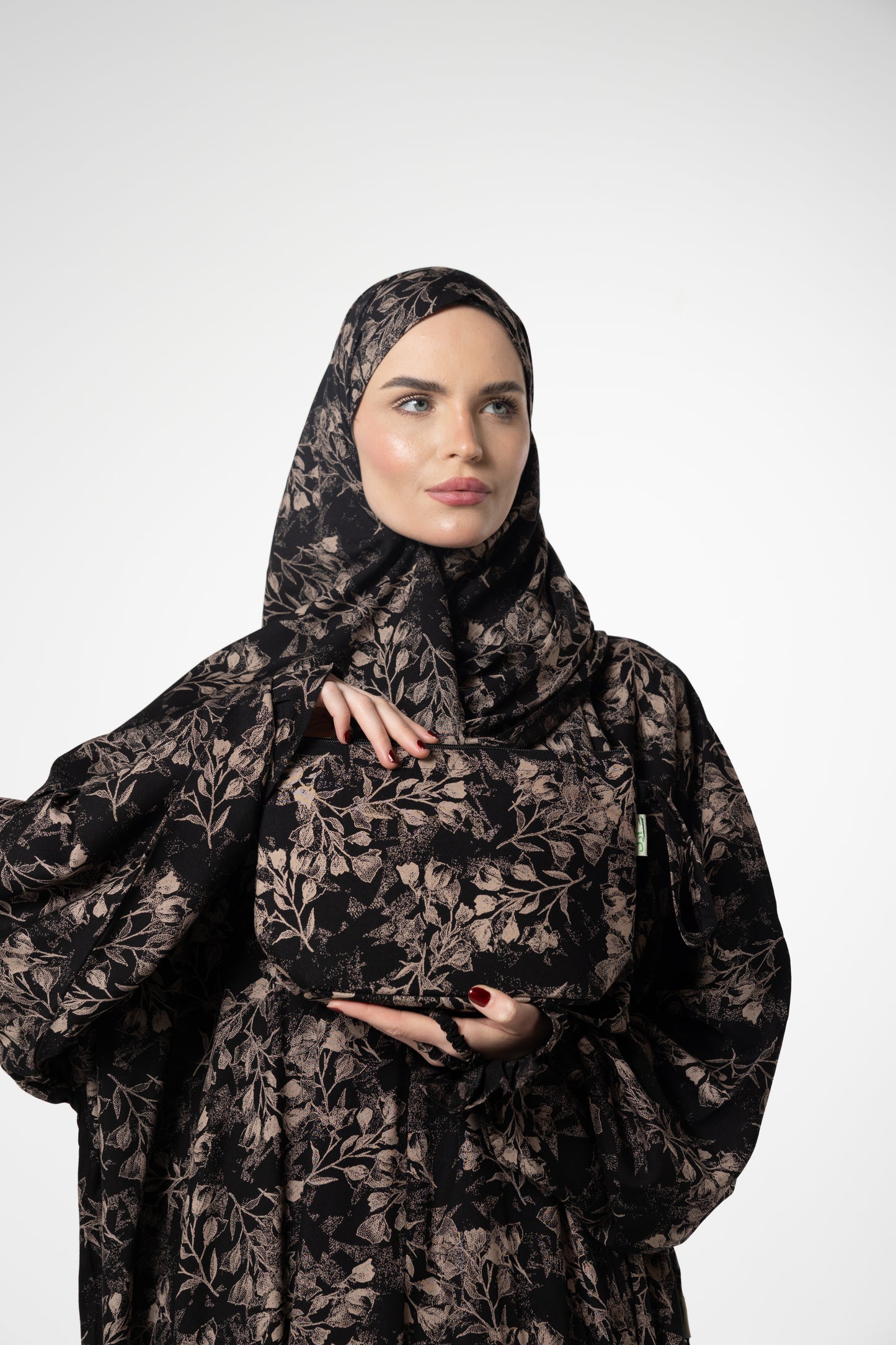 2026 Viscose - Black Caramel #4